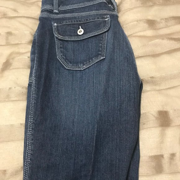 capris - Picture 2 of 2